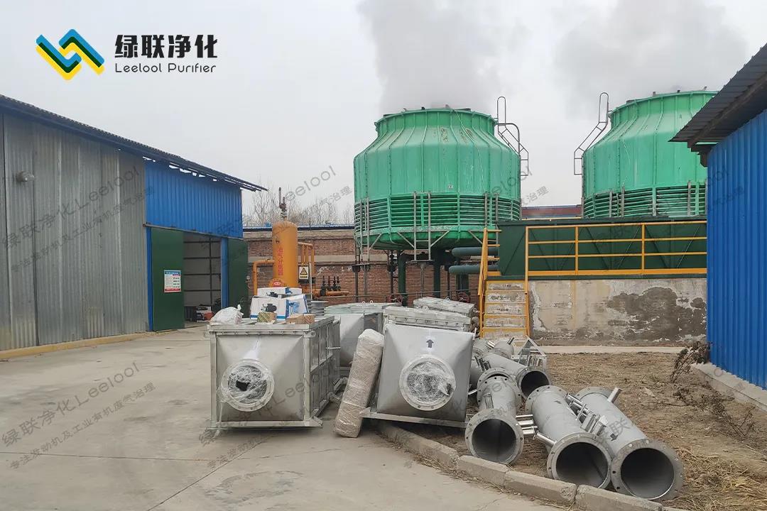 脫硝設備到達項目現場